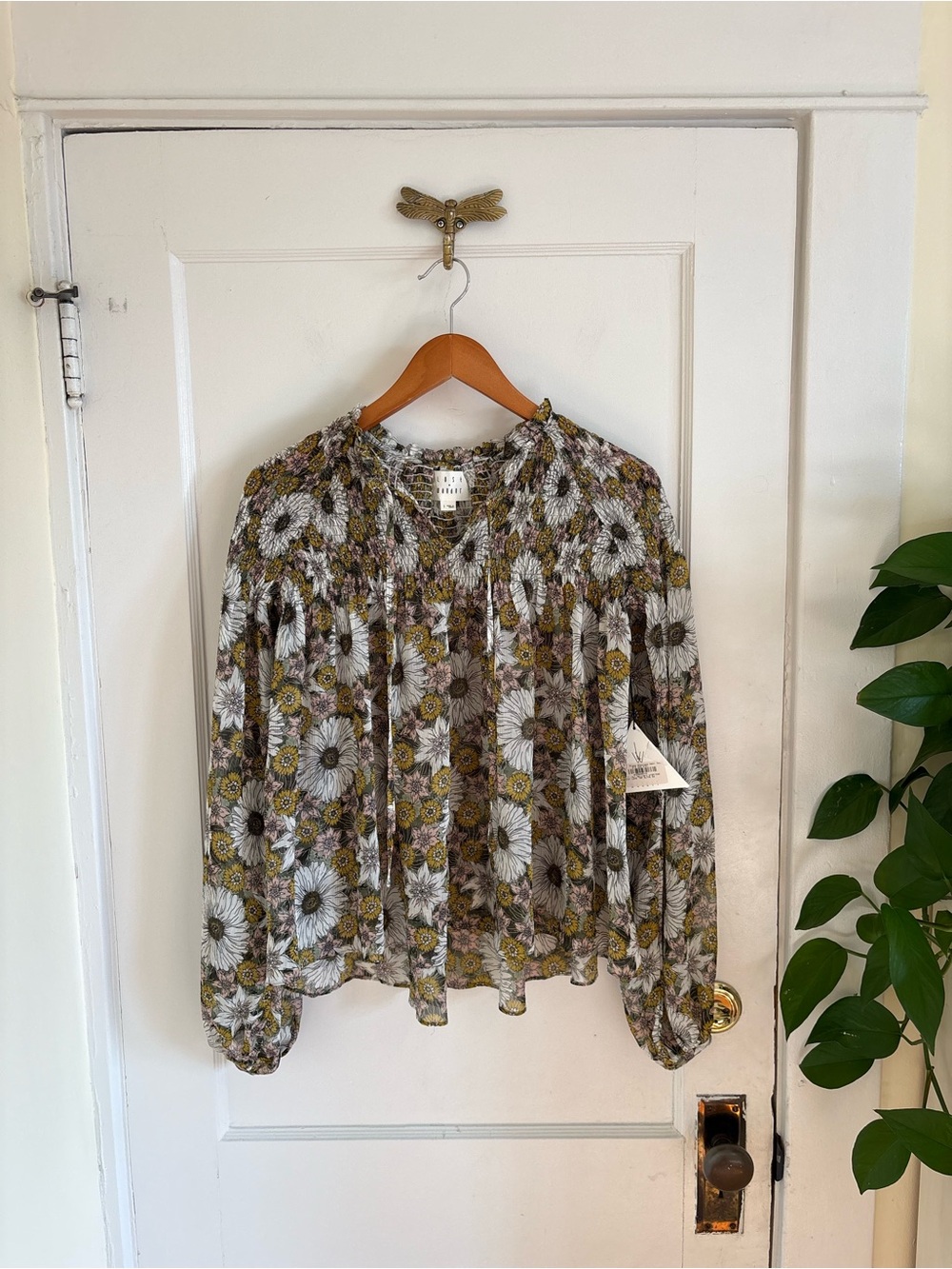 NWT Sheer Floral Print Romantic Lightweight Blouse by Lost+Wander Size Small